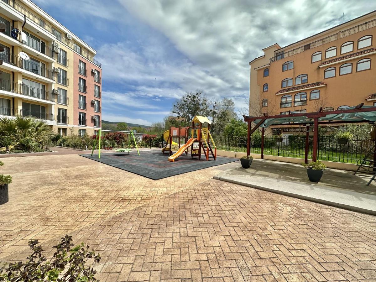 Cozy Apartment Sunny Beach Exterior foto